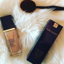 کرم پودر دابل ویر مدل ماکزیمم کاور استی لادر MAXESTEE LAUDER حجم 40ML