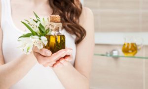فواید روغن زیتون برای پوست و مو چیست؟